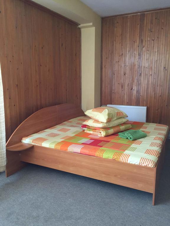 Motelis Jonuciai Garliava Ruang foto