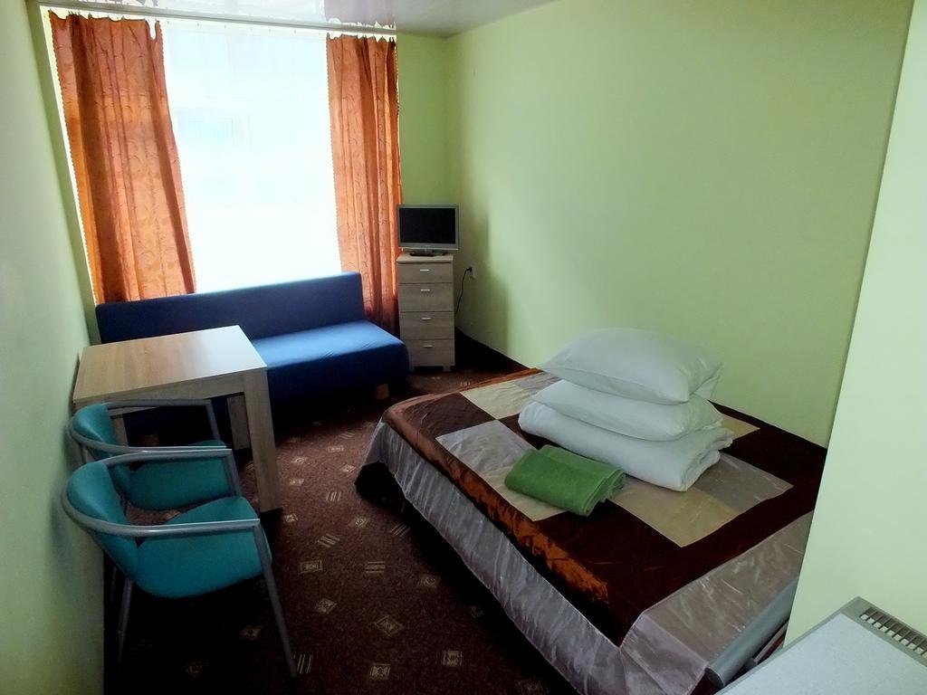 Motelis Jonuciai Garliava Ruang foto